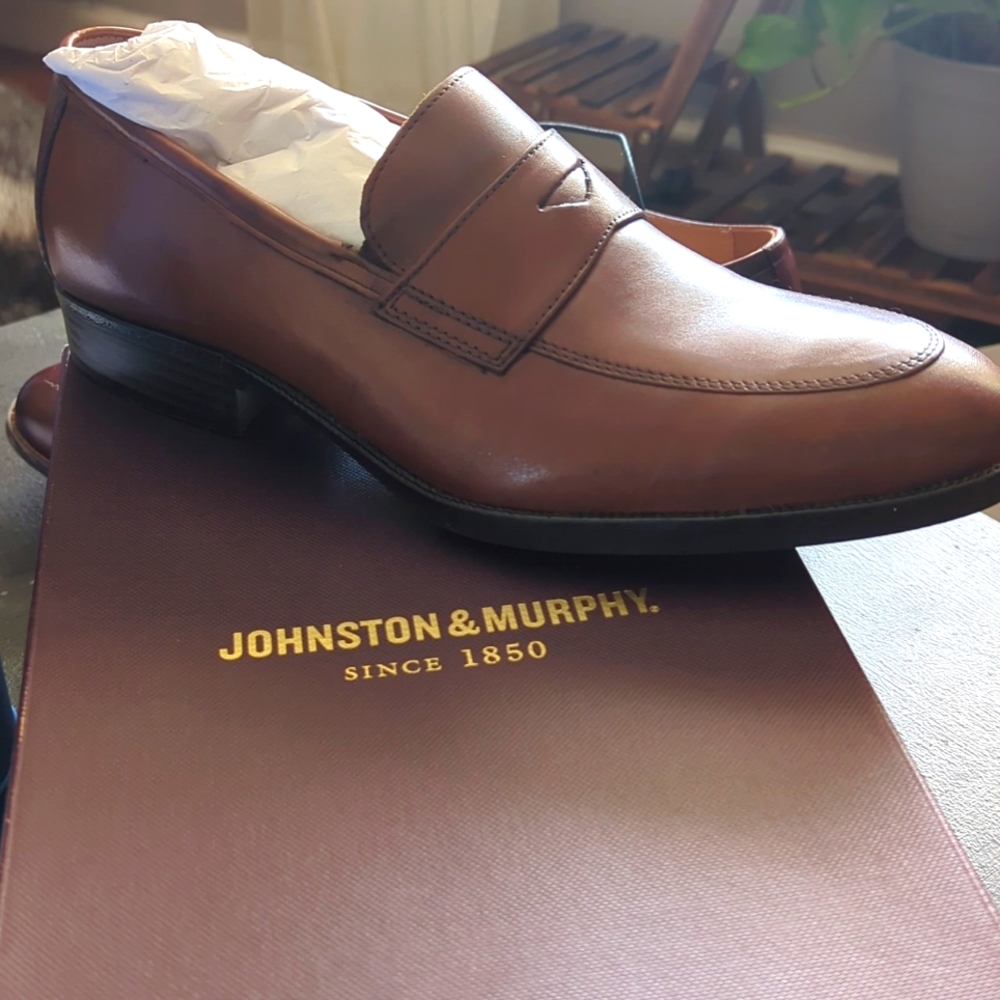 Johnston & Murphy Men's loafers, size 11.5